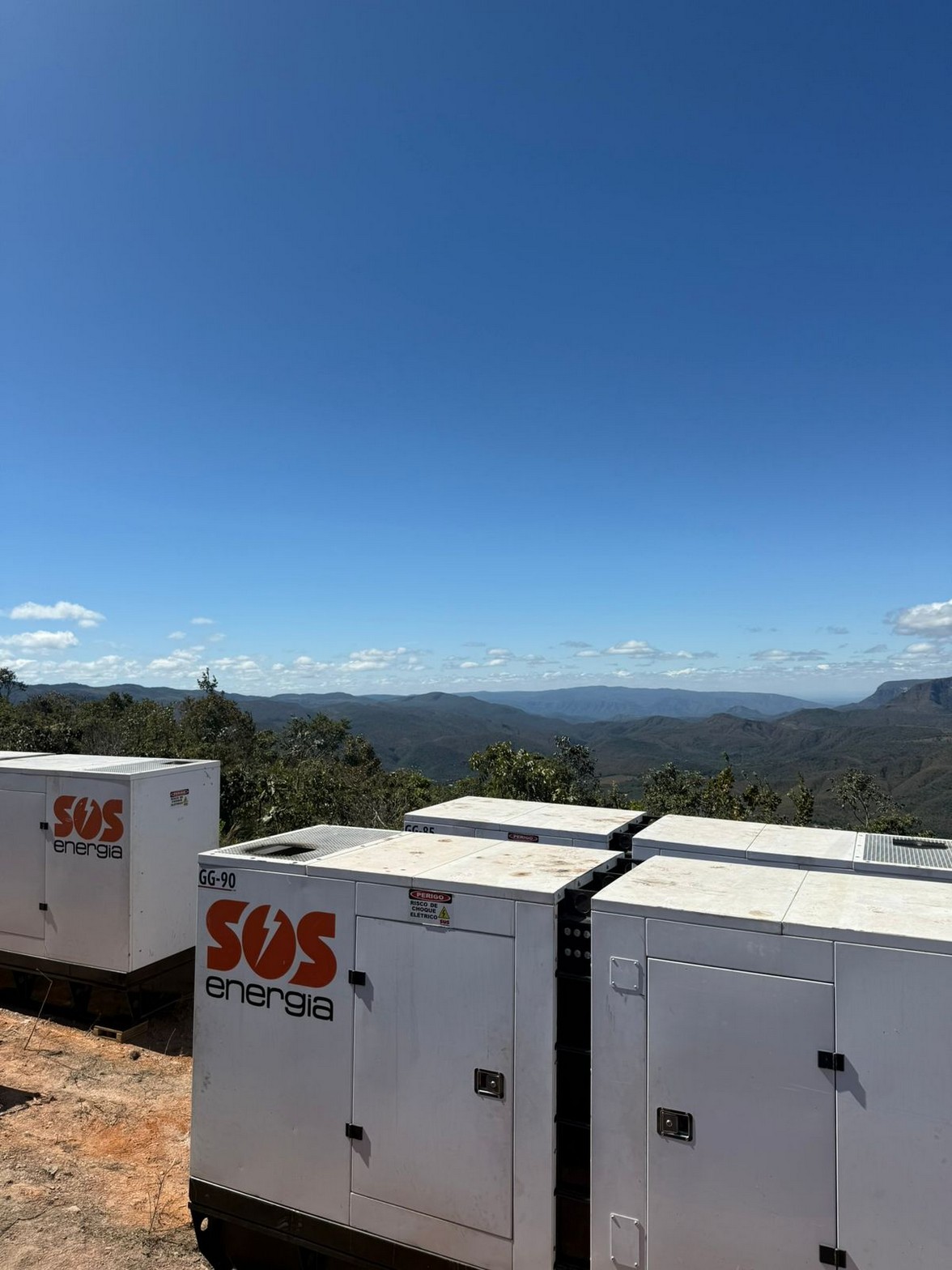 Frota SOS Energia em campo